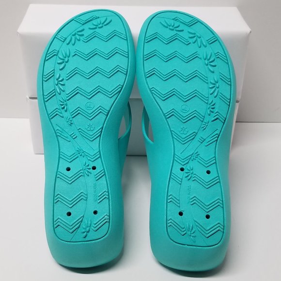 Okabashi Sea Glass Splash Flip Flops - Sandals - Picture 10 of 12